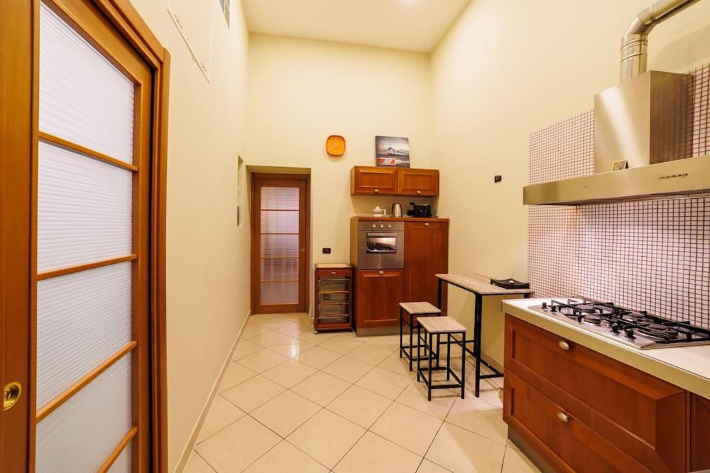 The San Gregorio Armeno Apartment By HouseinΝάπολη Εξωτερικό φωτογραφία