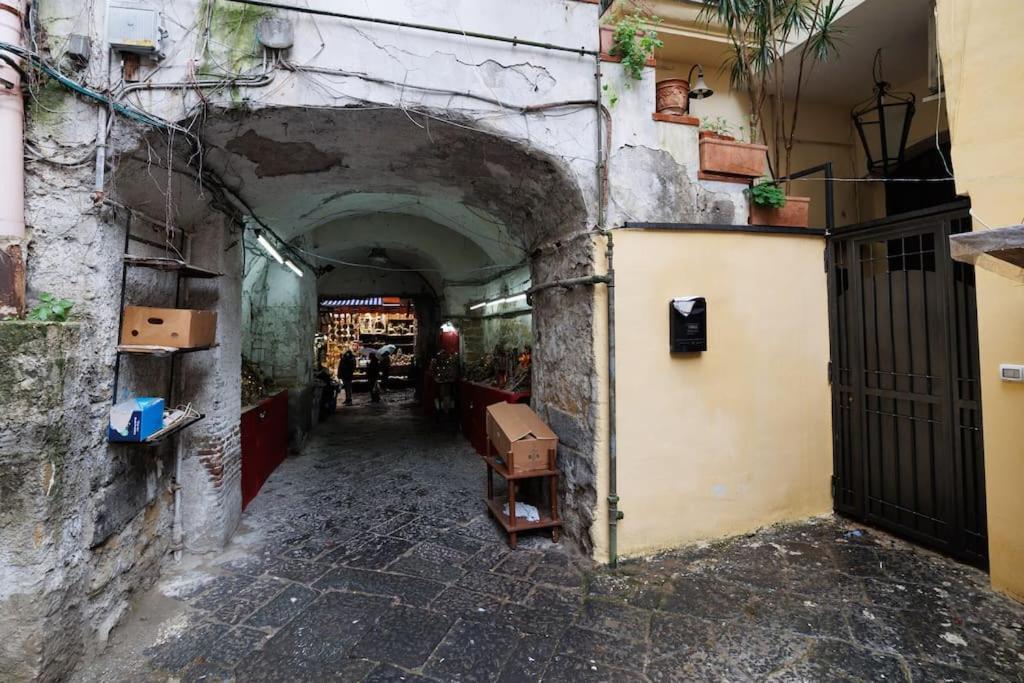 The San Gregorio Armeno Apartment By HouseinΝάπολη Εξωτερικό φωτογραφία