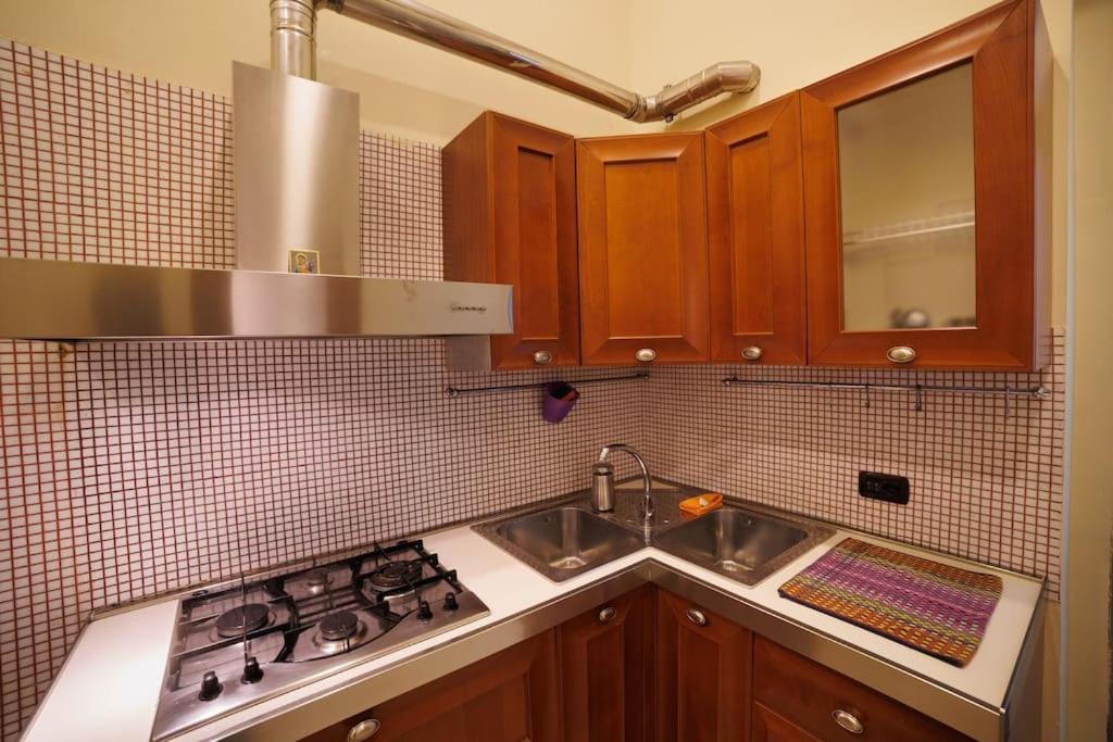 The San Gregorio Armeno Apartment By HouseinΝάπολη Εξωτερικό φωτογραφία